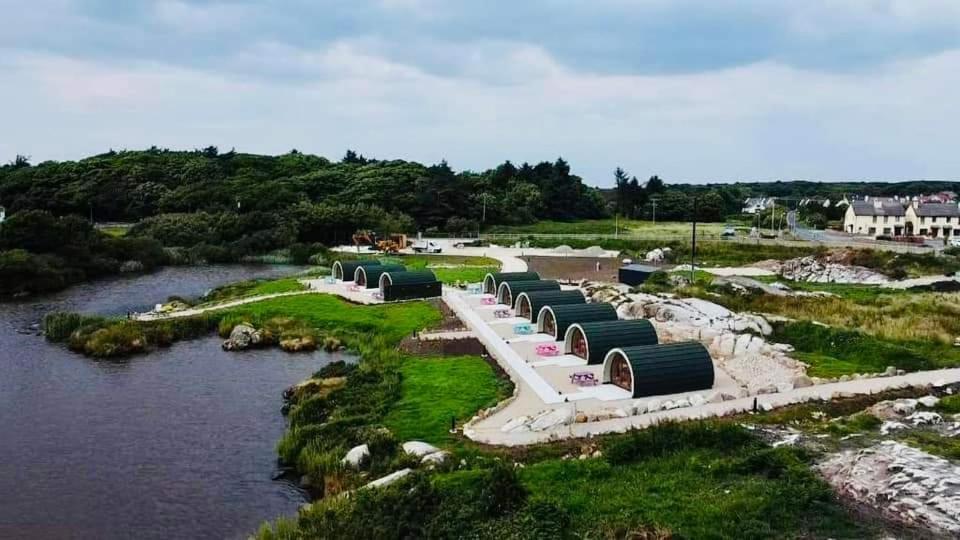 Готель Wheelhousepods Glamping Donegal Town Екстер'єр фото